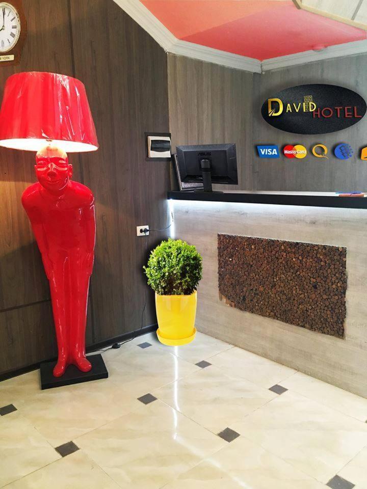 Hotel David Samtredia Esterno foto